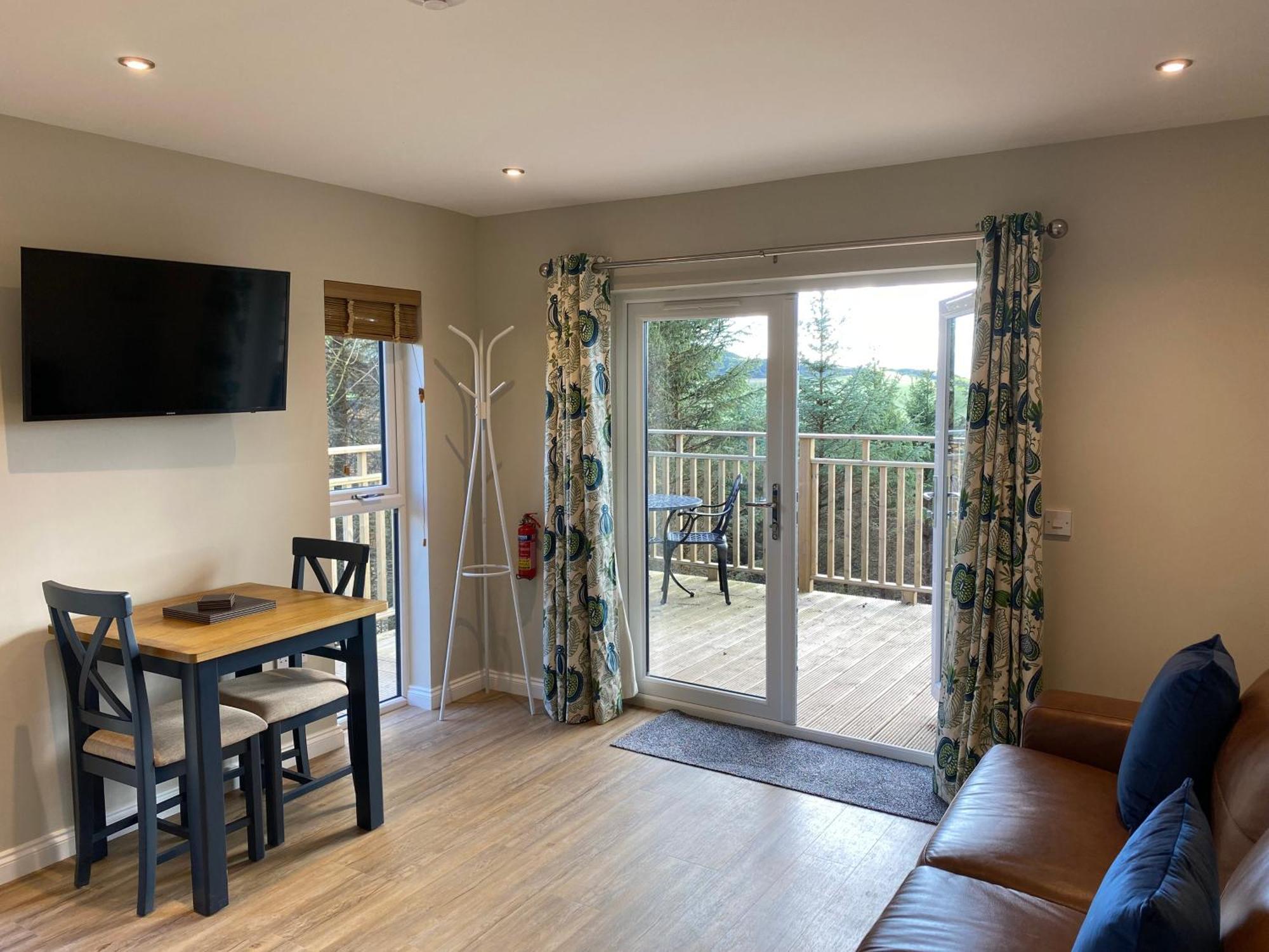 Acorn Lodge With Hot Tub Cupar Exterior foto